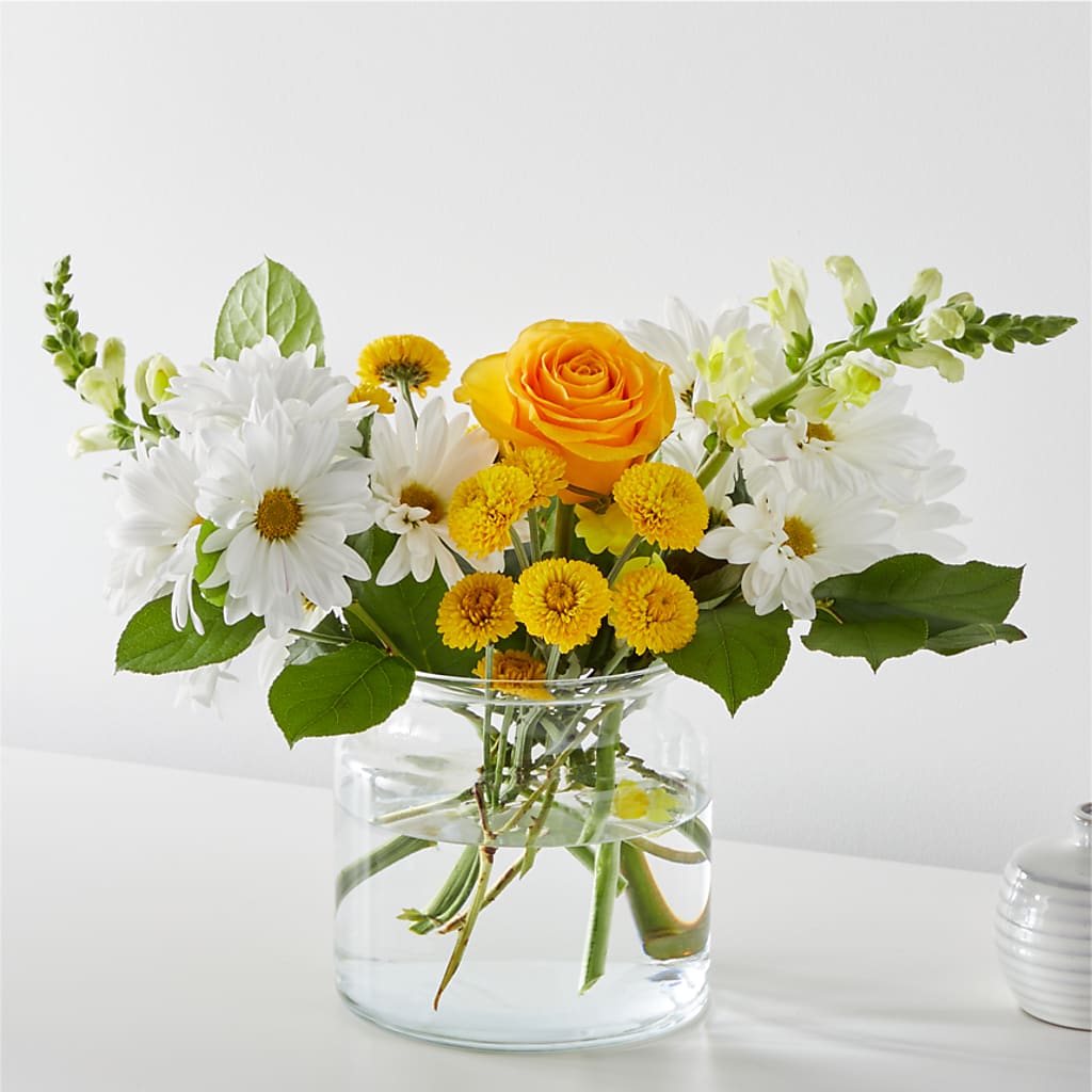 Sun Salutation Bouquet – Stardust Flowers, Surrey BC