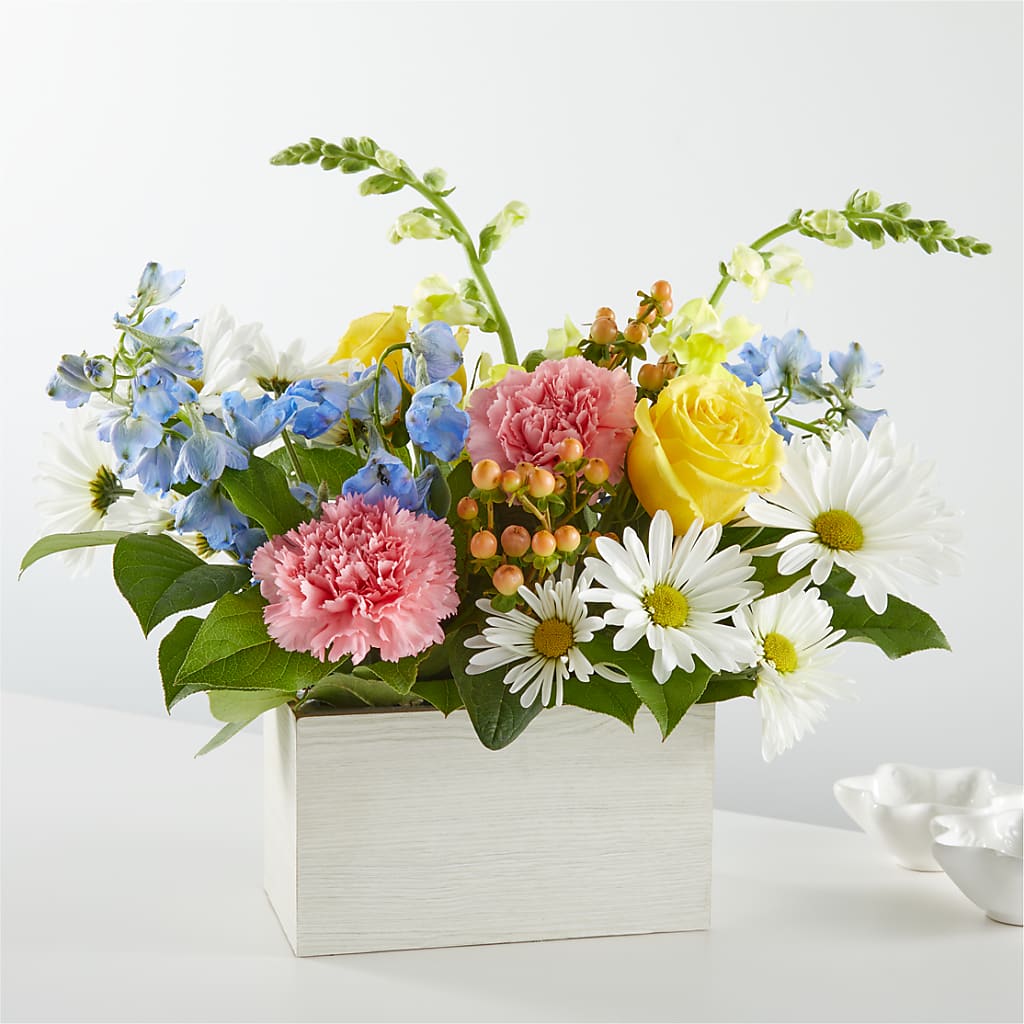 Sun Salutation Box Bouquet – Stardust Flowers, Surrey BC