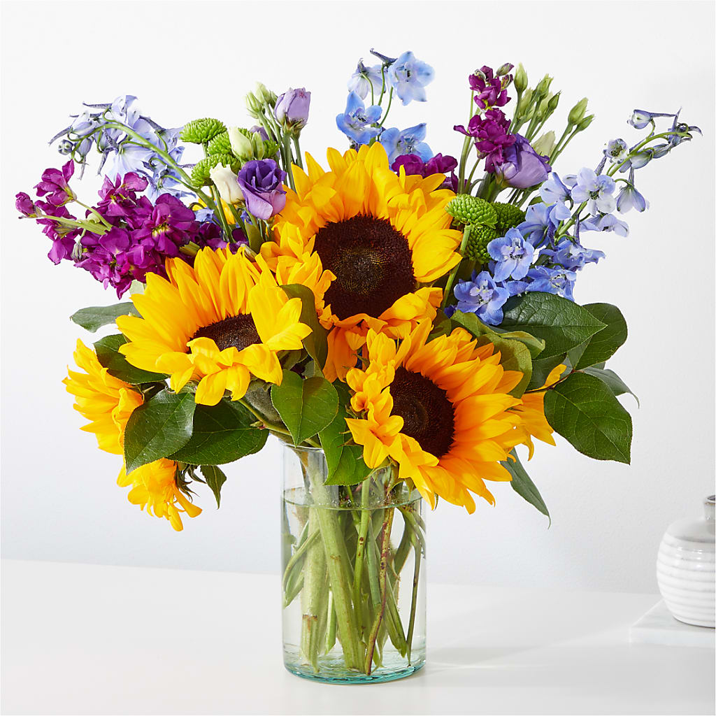 Catching Rays Bouquet – Stardust Flowers, Surrey BC