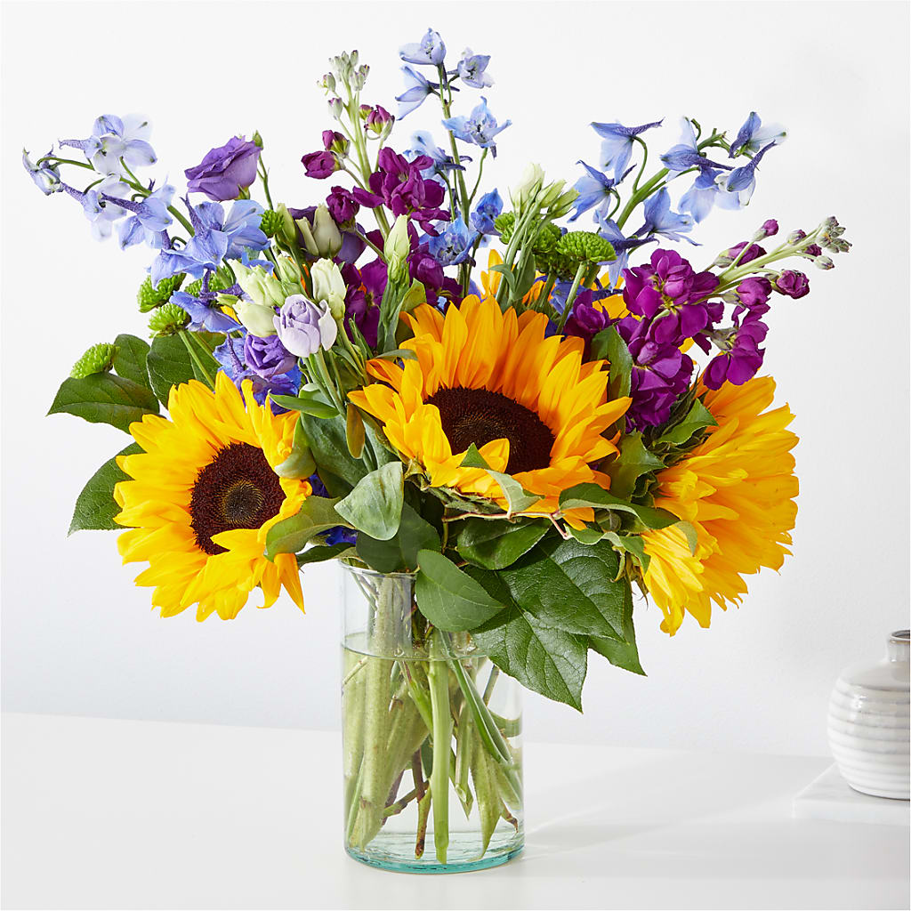 Catching Rays Bouquet – Stardust Flowers, Surrey BC