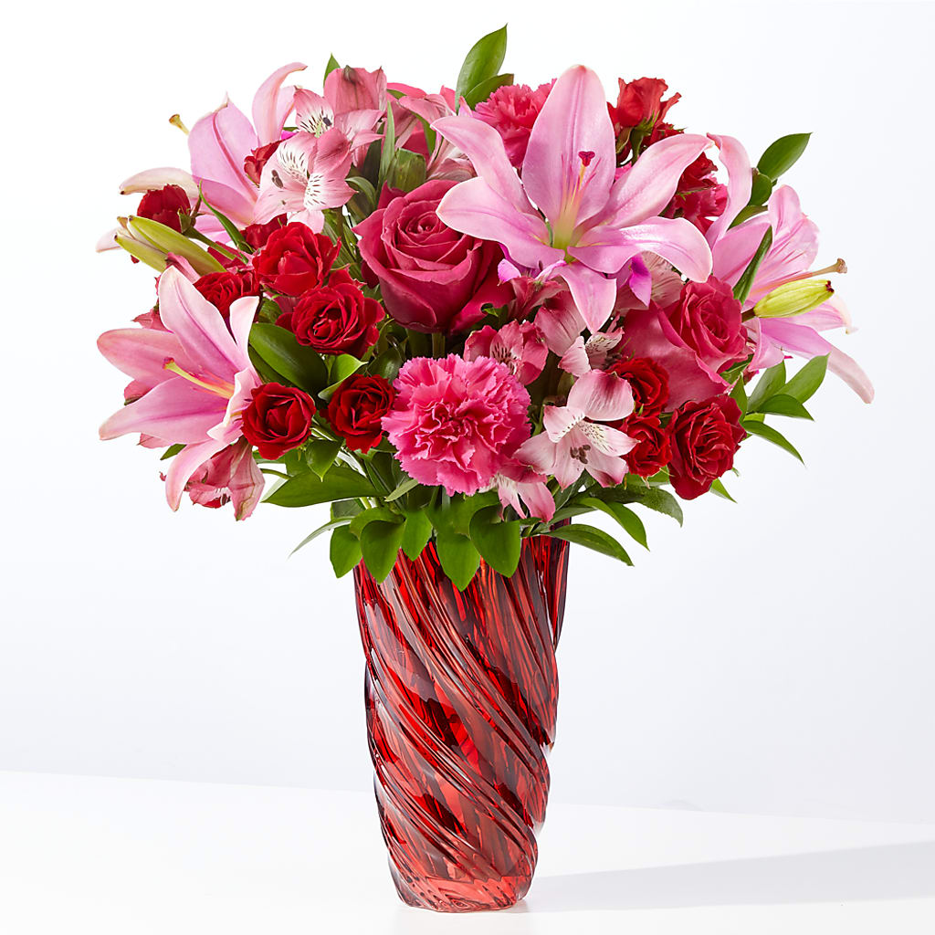 In Love Bouquet with Luxe Swirl Vase – Stardust Flowers, Surrey BC