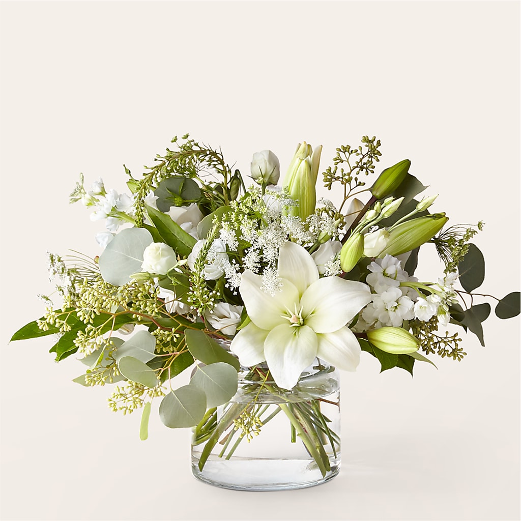 Alluring Elegance Bouquet – Stardust Flowers, Surrey BC