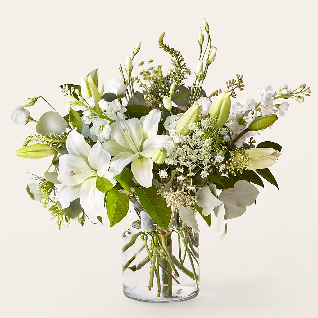 Alluring Elegance Bouquet – Stardust Flowers, Surrey BC