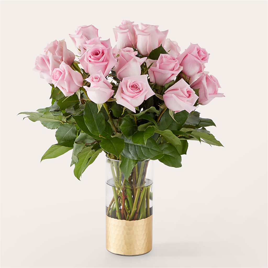 Picture Perfect Pink Rose Bouquet – Stardust Flowers, Surrey BC