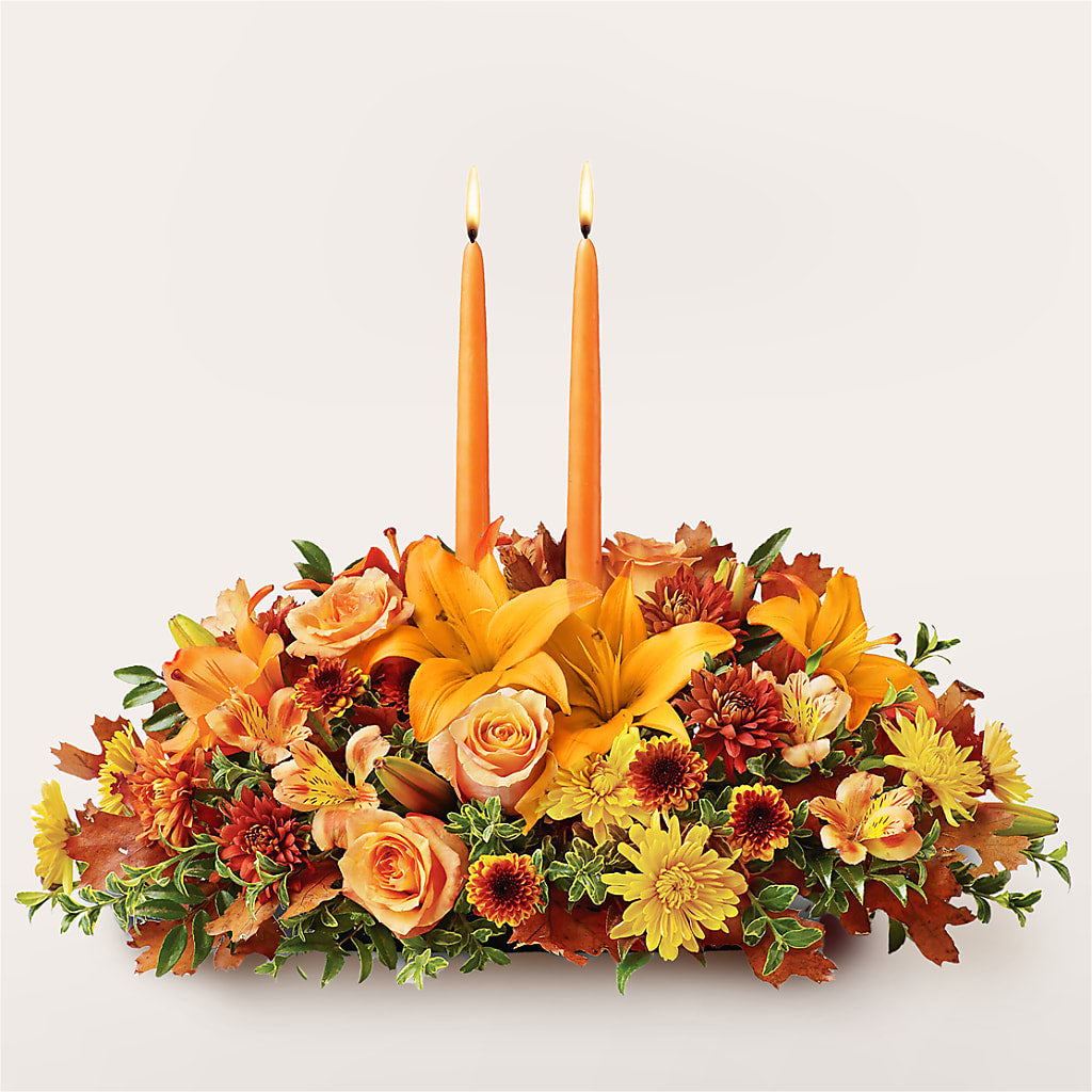 Traditions Centerpiece – Stardust Flowers, Surrey BC