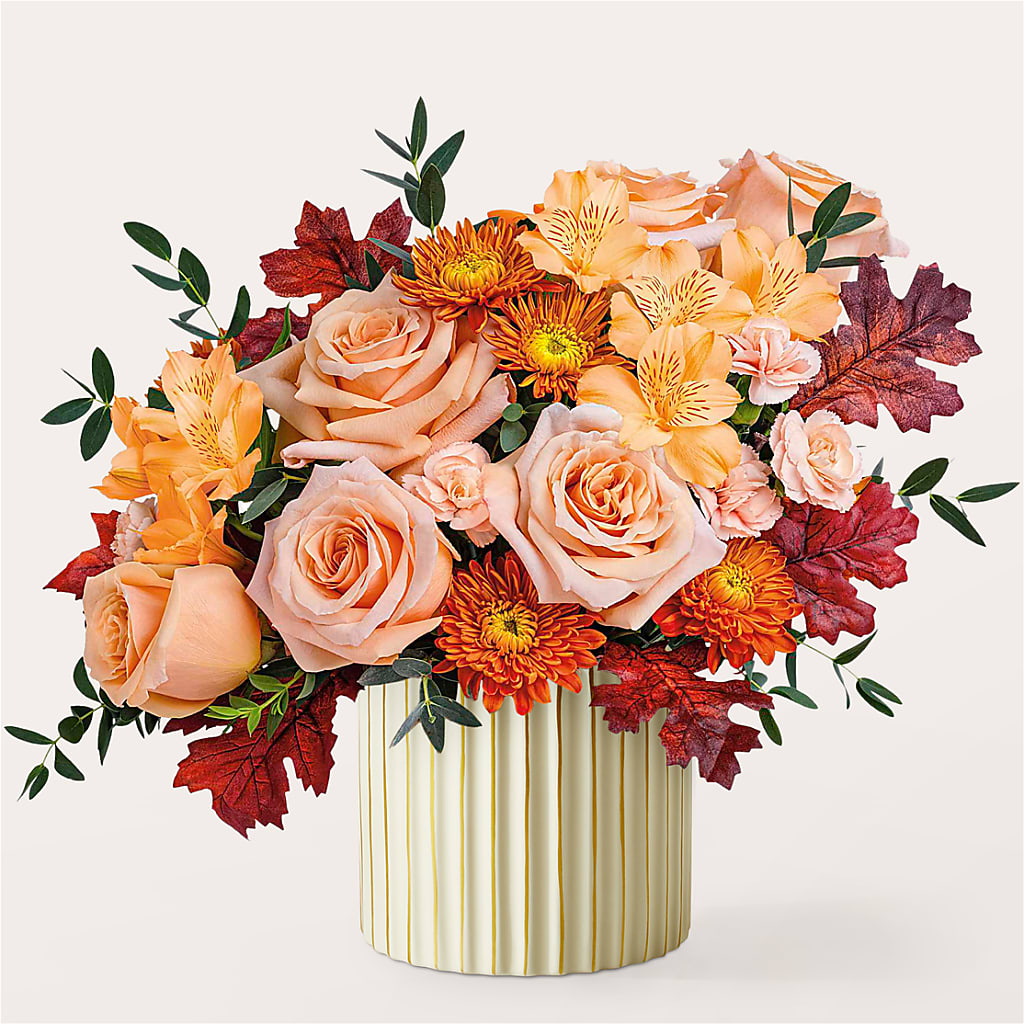 Spiced Latte Bouquet with Ivory Vase – Stardust Flowers, Surrey BC