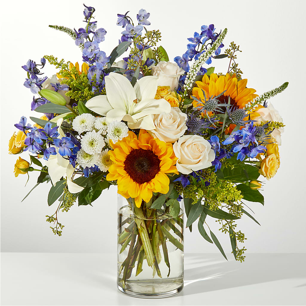 Wonderfully Sunny Bouquet – Stardust Flowers, Surrey BC
