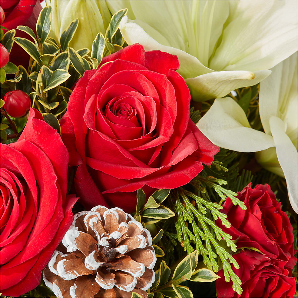 Snowy Wonderland Bouquet –  Stardust Flowers, Surrey BC