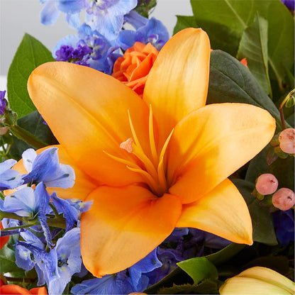 Radiant Citrus Box Bouquet –  Stardust Flowers, Surrey BC