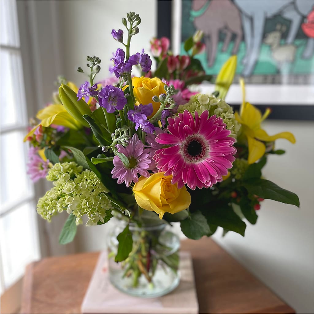 Pastel Tradition - A Florist Original –  Stardust Flowers, Surrey BC