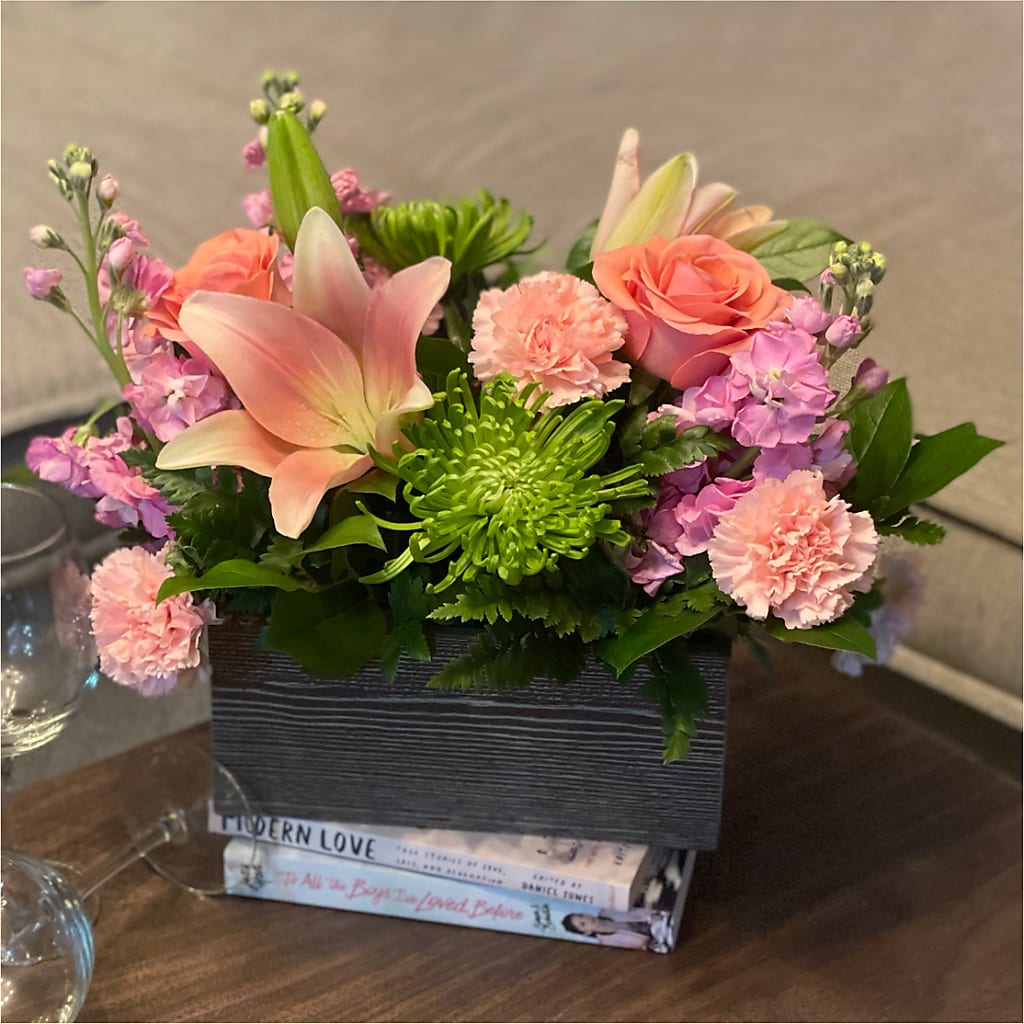 Beautiful Spirit Basket –  Stardust Flowers, Surrey BC