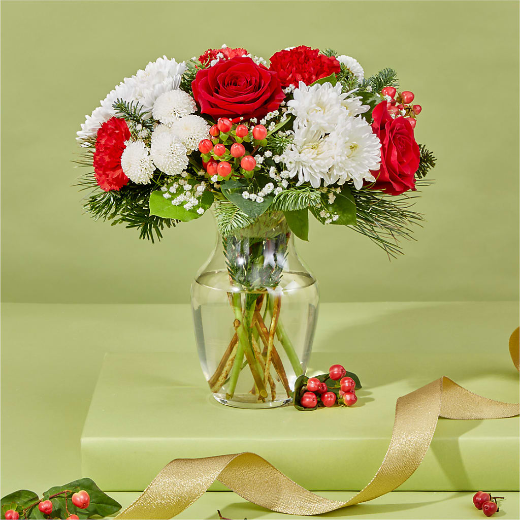 Chance of Flurries Bouquet –  Stardust Flowers, Surrey BC