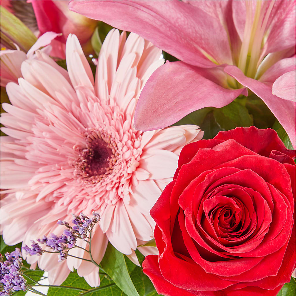 Lots of Love Bouquet –  Stardust Flowers, Surrey BC