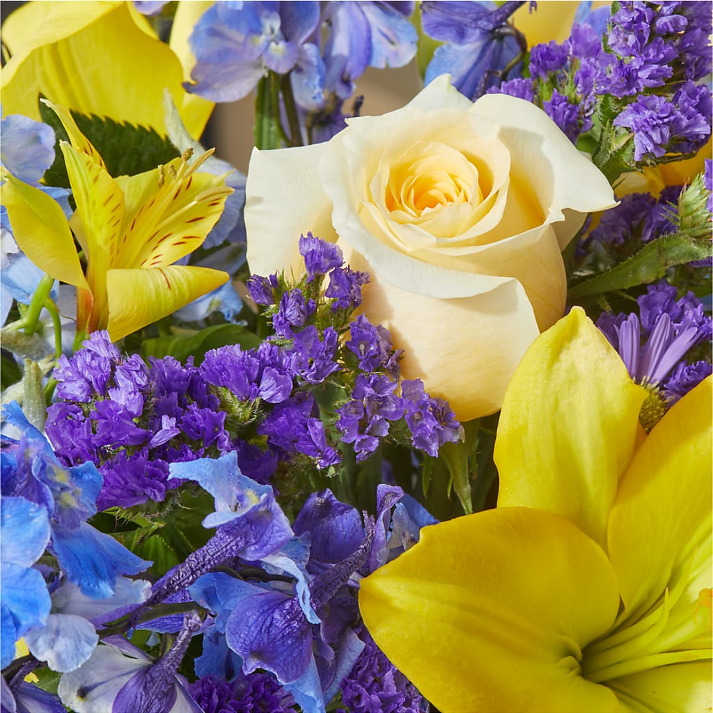 Limoncello Bouquet –  Stardust Flowers, Surrey BC