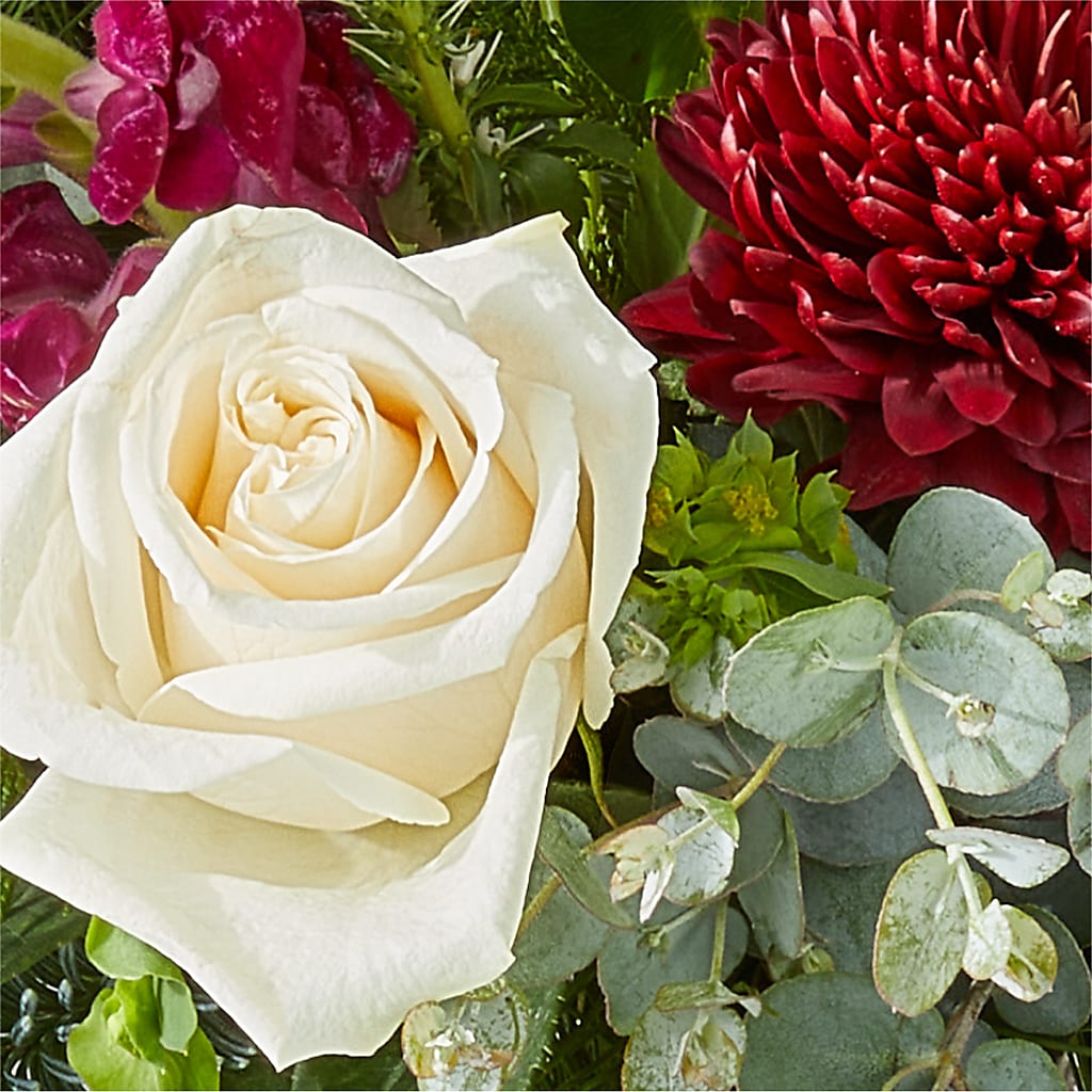 Cranberry Fizz Bouquet –  Stardust Flowers, Surrey BC
