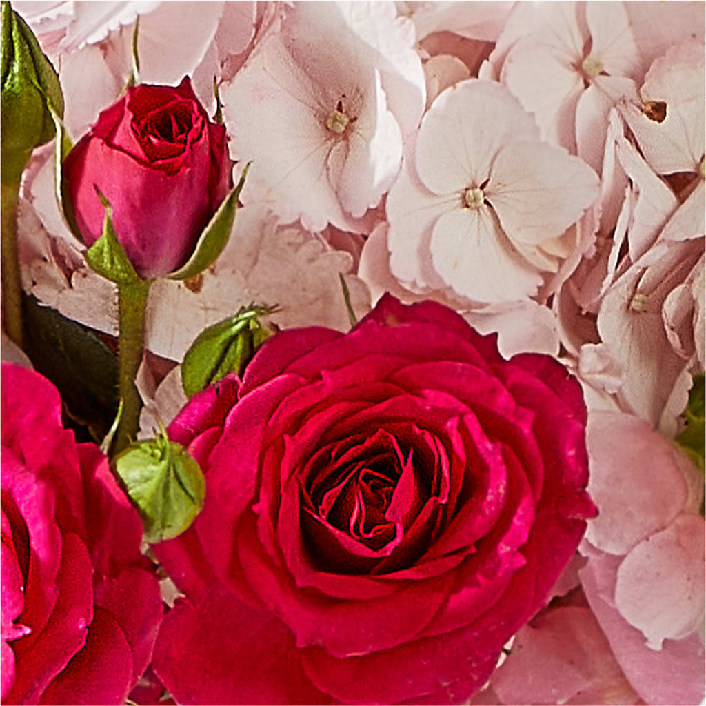Glitz & Glam Bouquet –  Stardust Flowers, Surrey BC